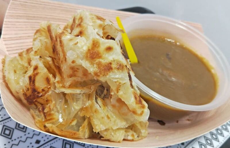 Crêpe accompagné de sauce curry ou nature