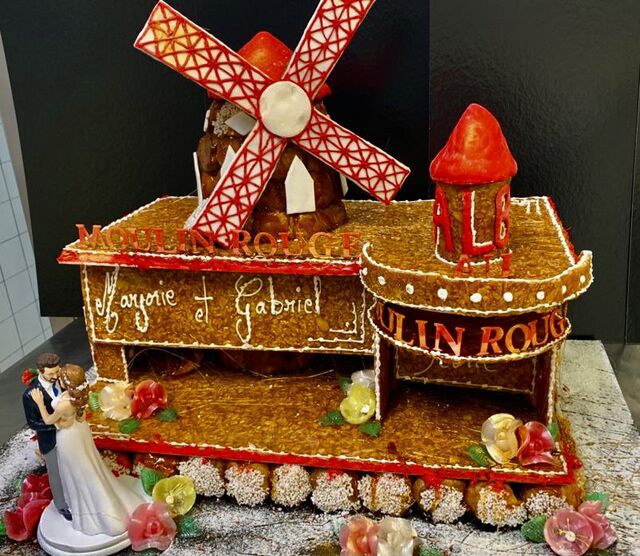 Mariage thème moulin rouge