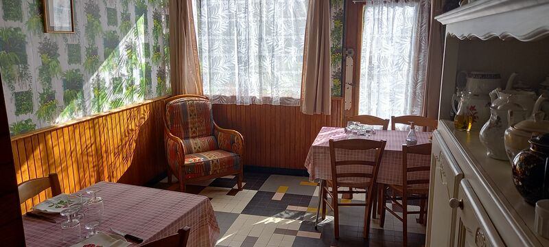 Petite salle ( droite)