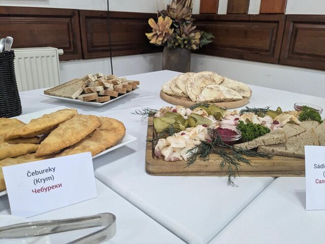 Den Ukrajiny 2024 - tradiční ukrajinské speciality 