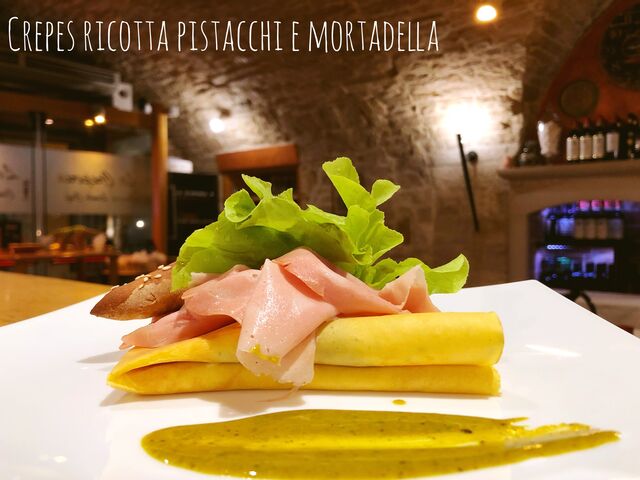Crepes Mortadella e Pistacchi