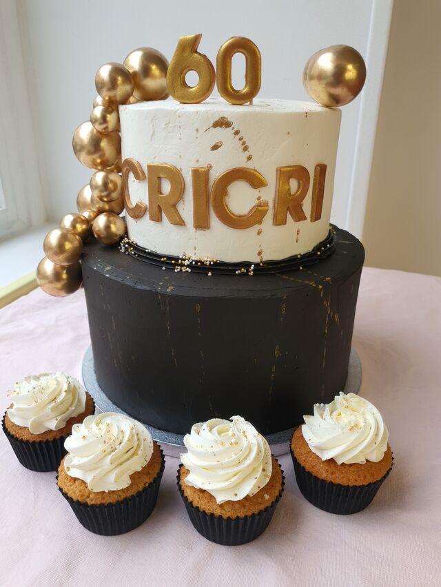 Layer cake thème Fiançailles