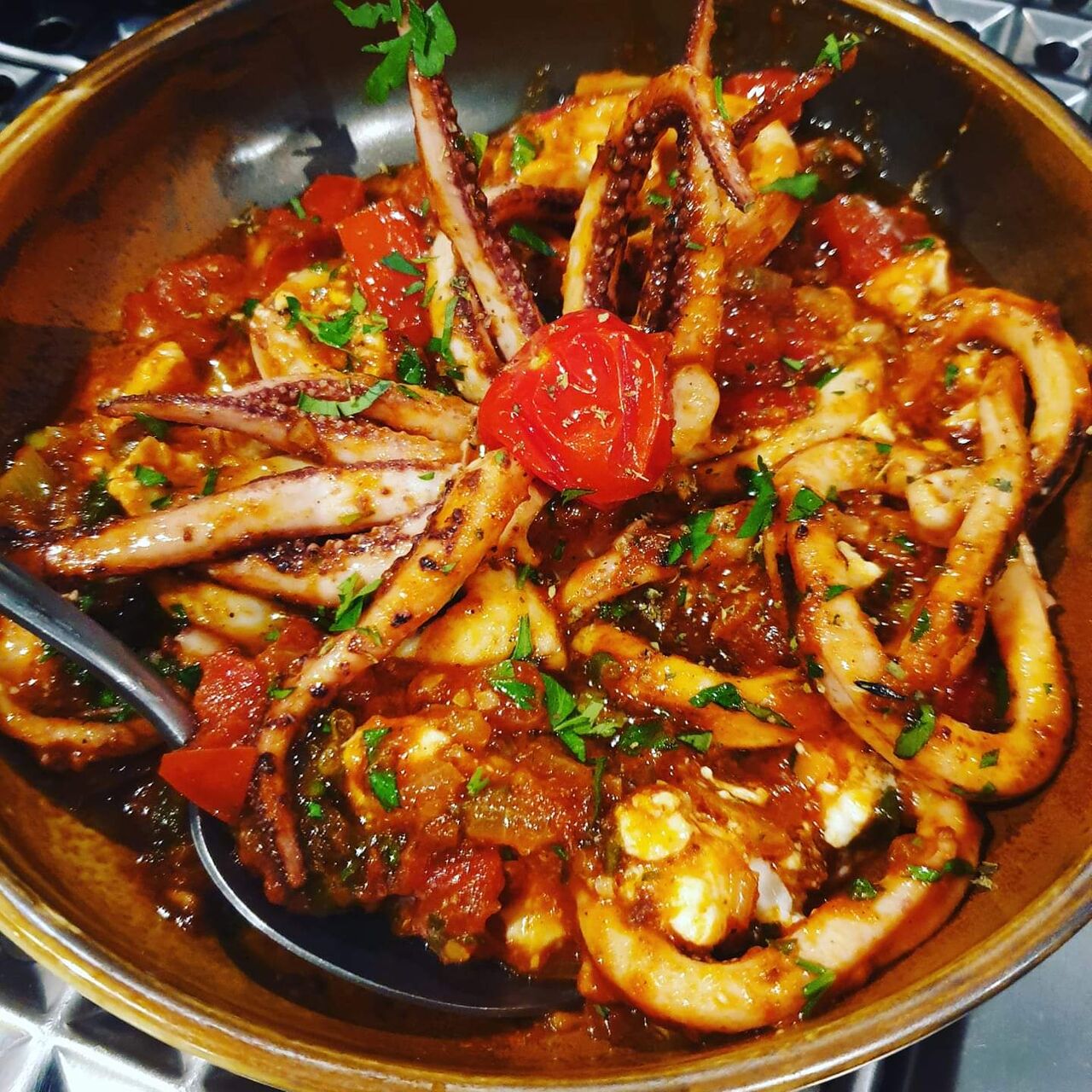 Calamari saganaki