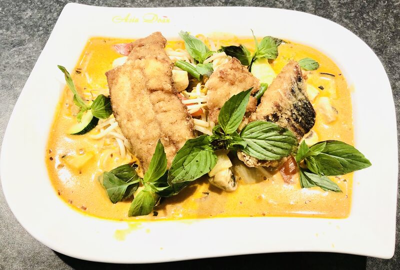 Nr. 62: Plah Shu Schie- mit Kokosmilch, rote Thai Currysoße ?