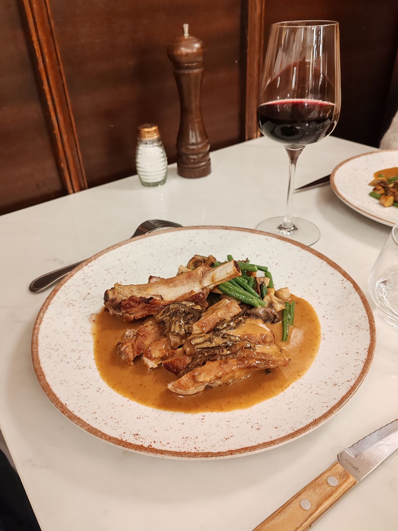 Côte de veau français aux morilles 