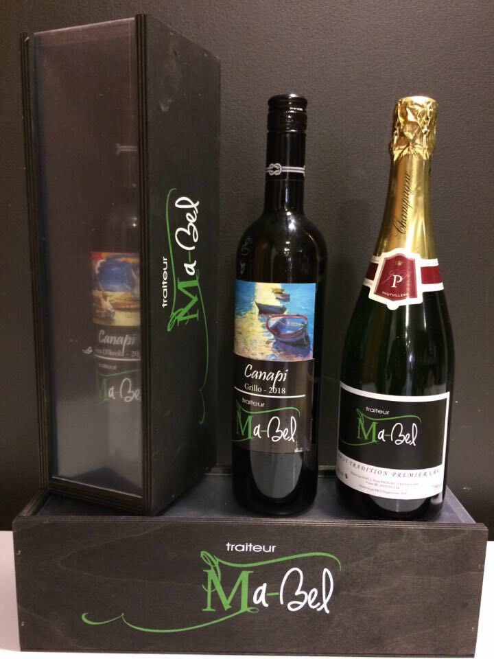 Huiswijn en champagne van het huis 