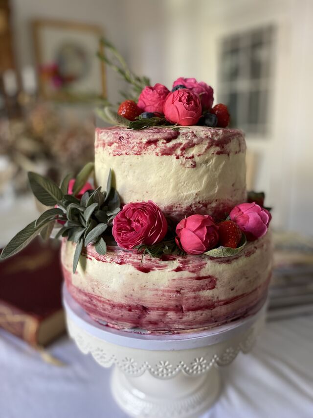 Waldbeertorte frisch aus der Schloss-Küche