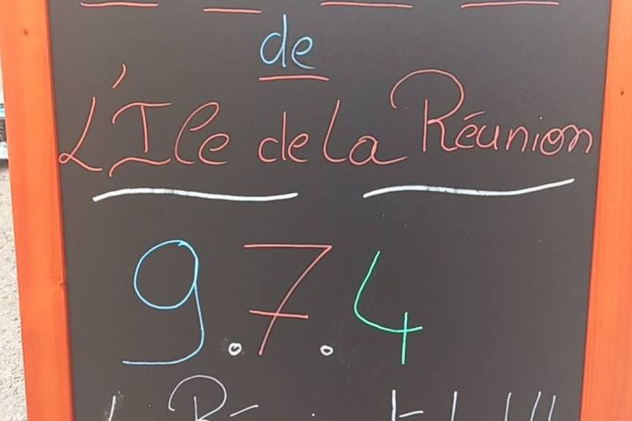 La Caze Lili 🇷🇪