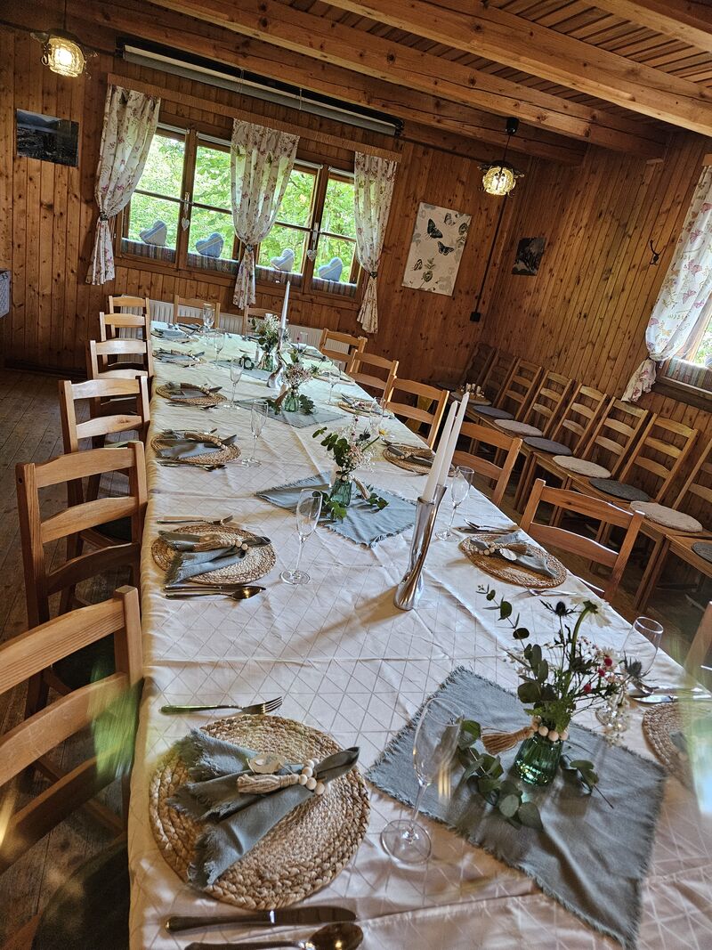 Hochzeit auf der niedrig gelegene Alpenvereins Hütte 