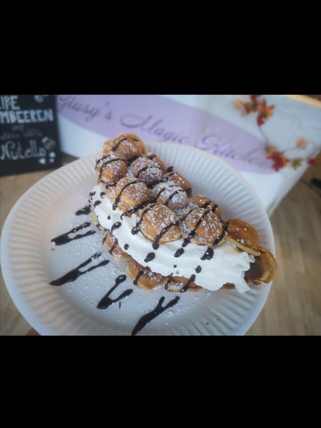 Bubble Waffle NUTELLA SANDWICH 