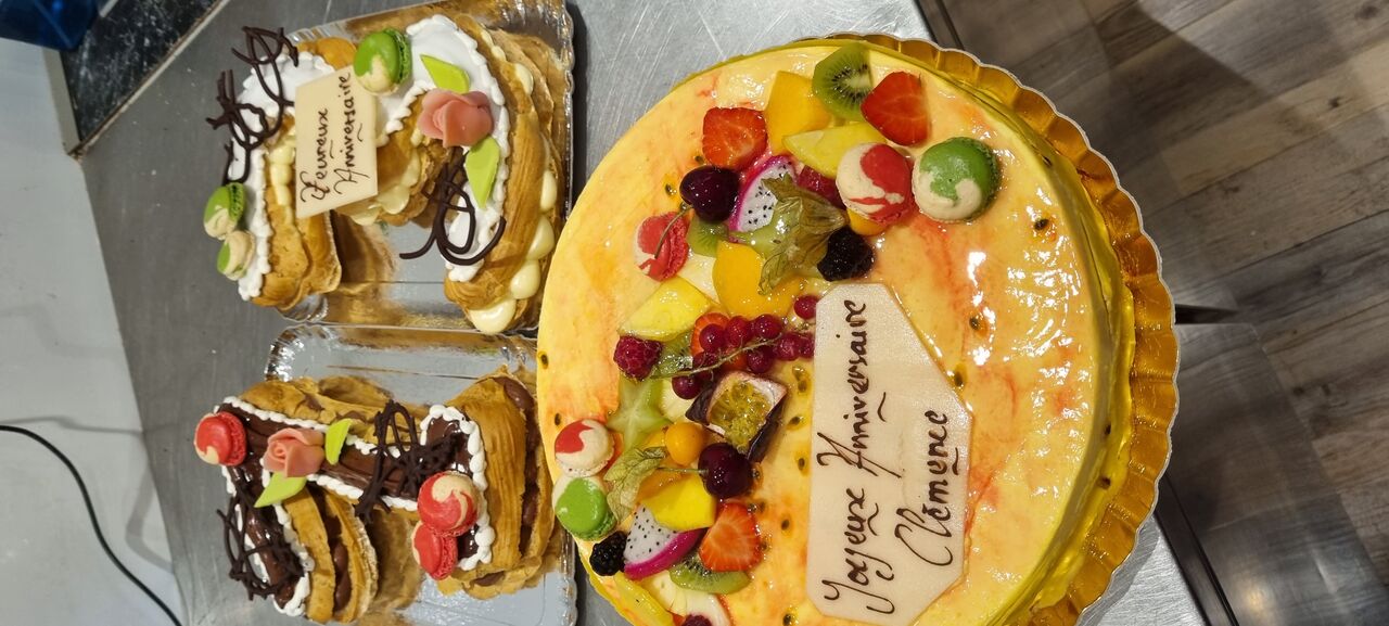 Entremet framboise passion