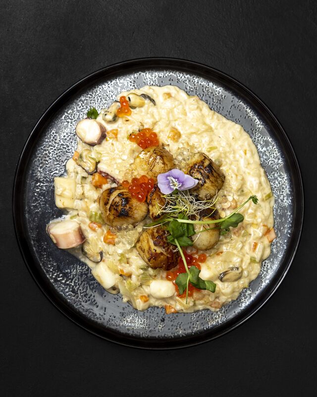 Noix de Saint-Jacques flambées au cointreau