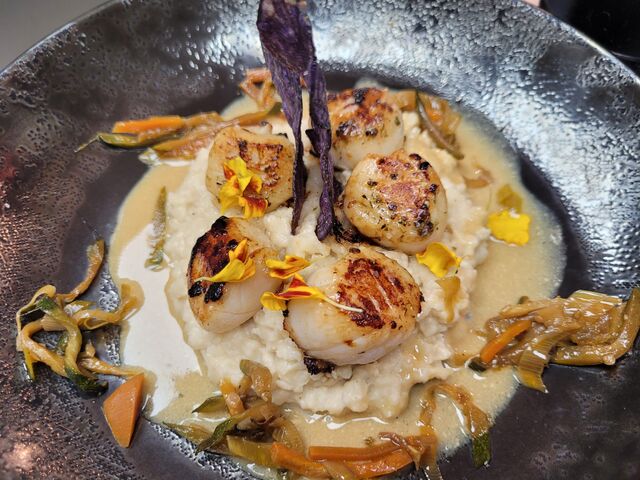 Poêlée de St Jacques sur son lit de risotto