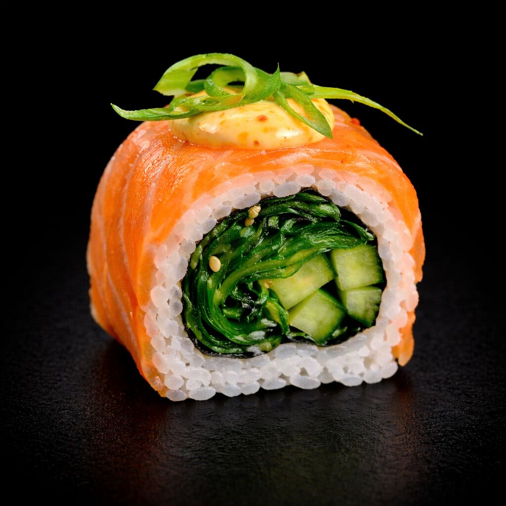 Salmon Dream Roll