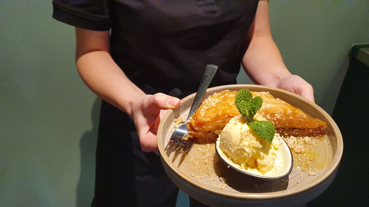 Baklava mit eis