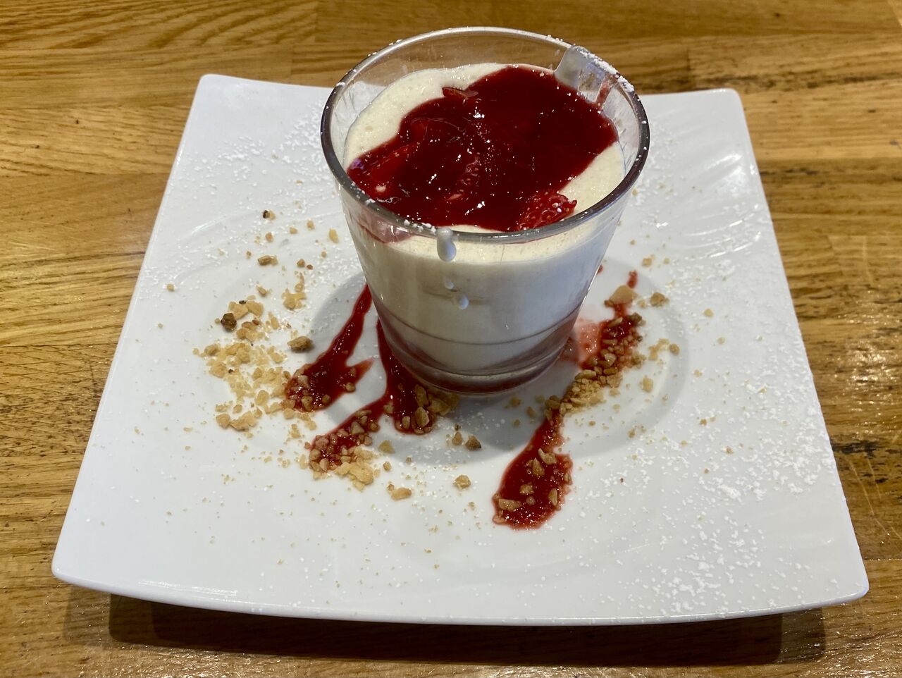 Tiramisu aux fruits rouges