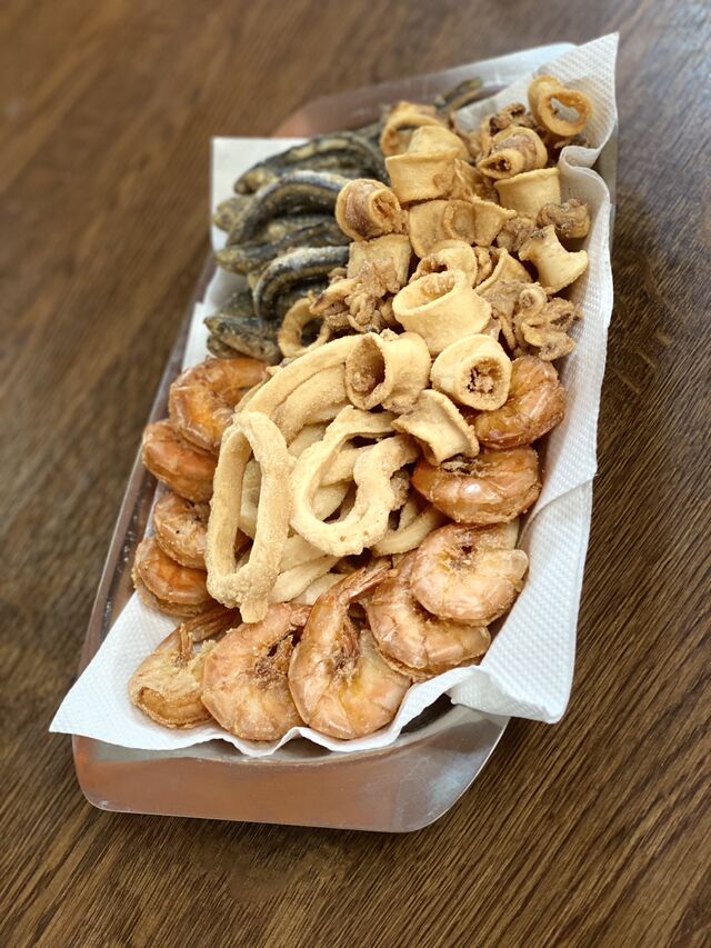 Fritto misto
(gemengde gebakken vis)