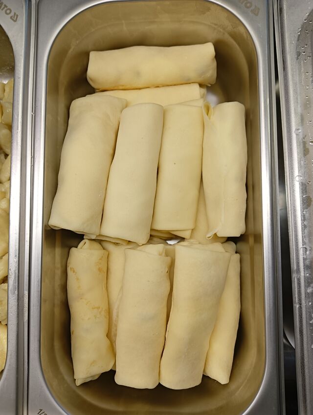 Naleśniki z serem lub makiem