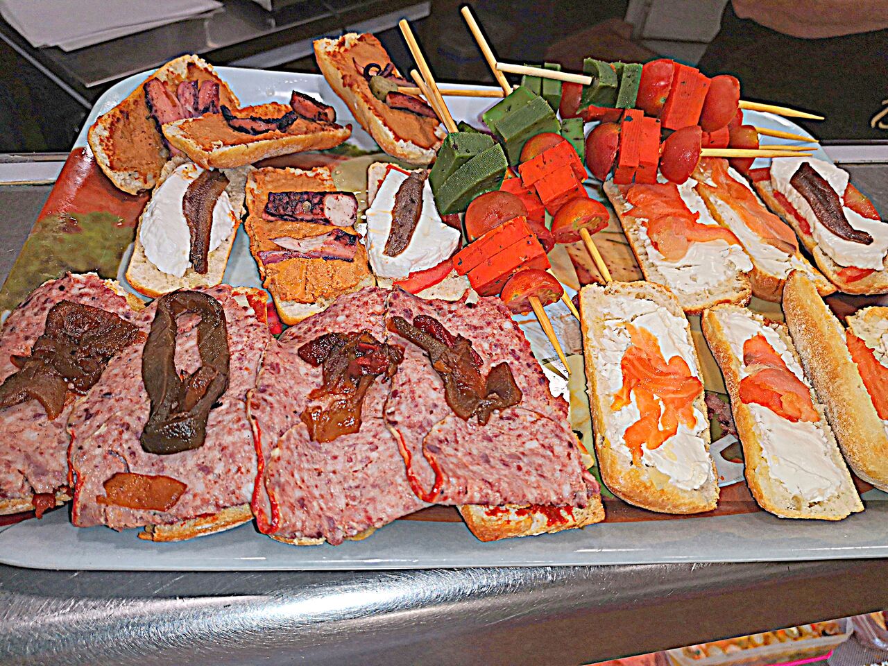 Montaditos Viernes y Sábados a 0.5