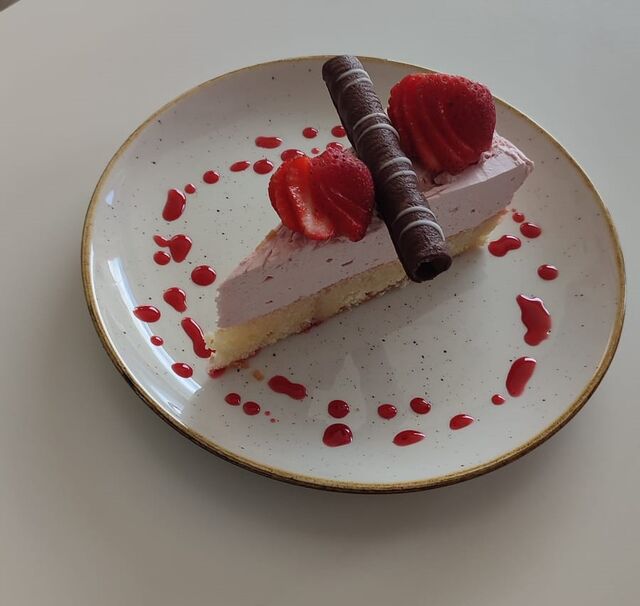 Porción de tarta de fresa