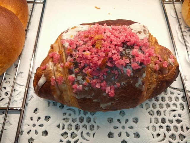 le Croissant framboise