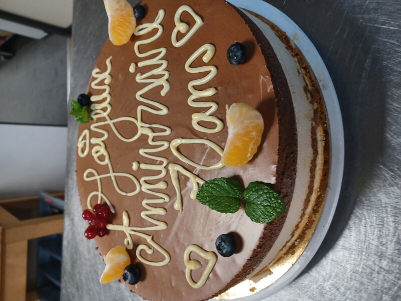 Trois chocolats croustillant pralinée.jpg