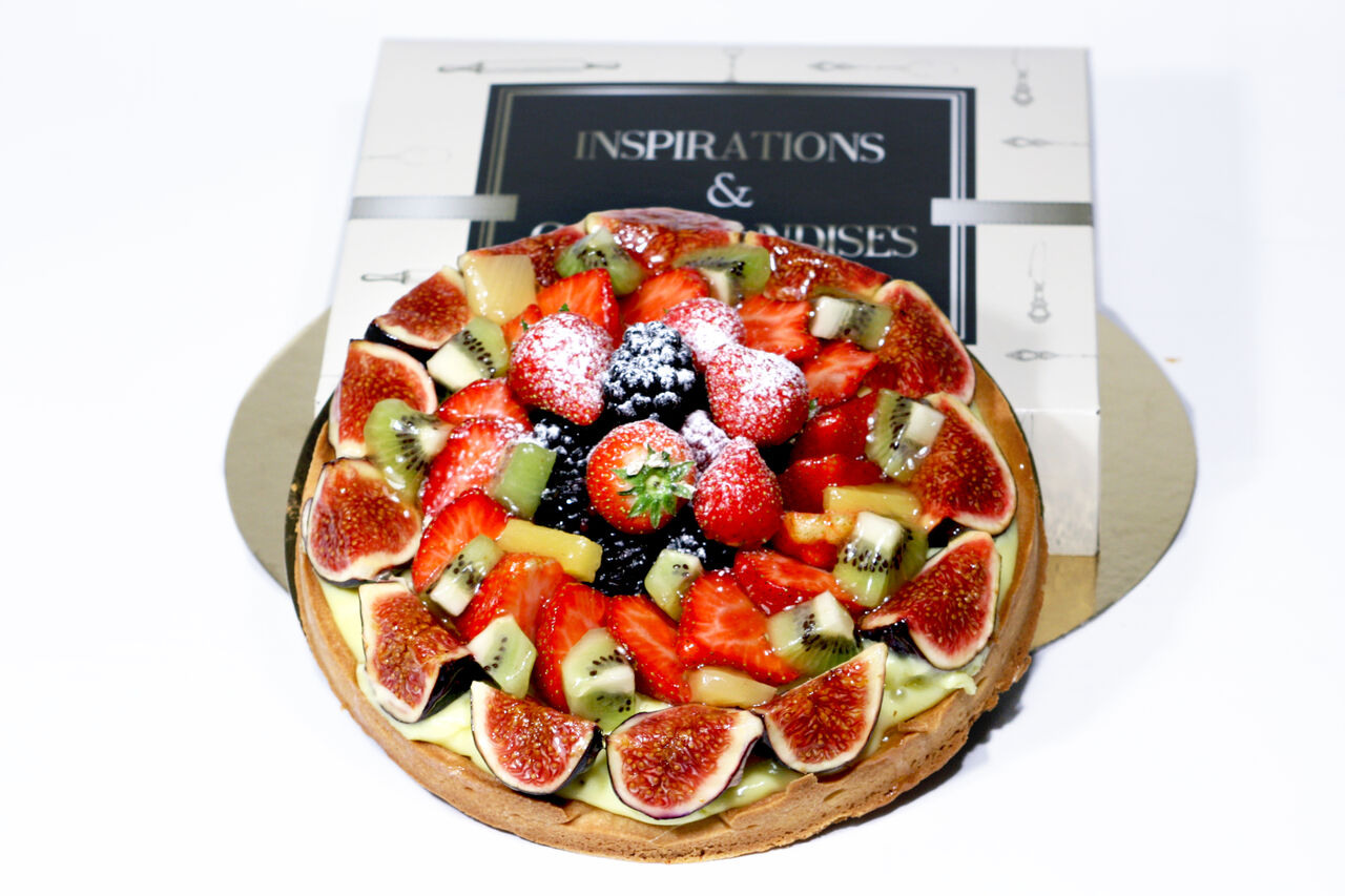 Tarte aux fruits 6 personnes 17.50 euros