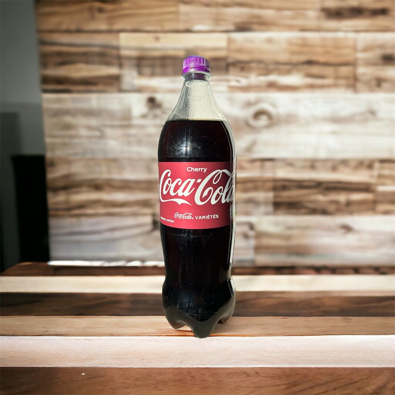 Coca Cola Cherry [1.25L] - 3.60€