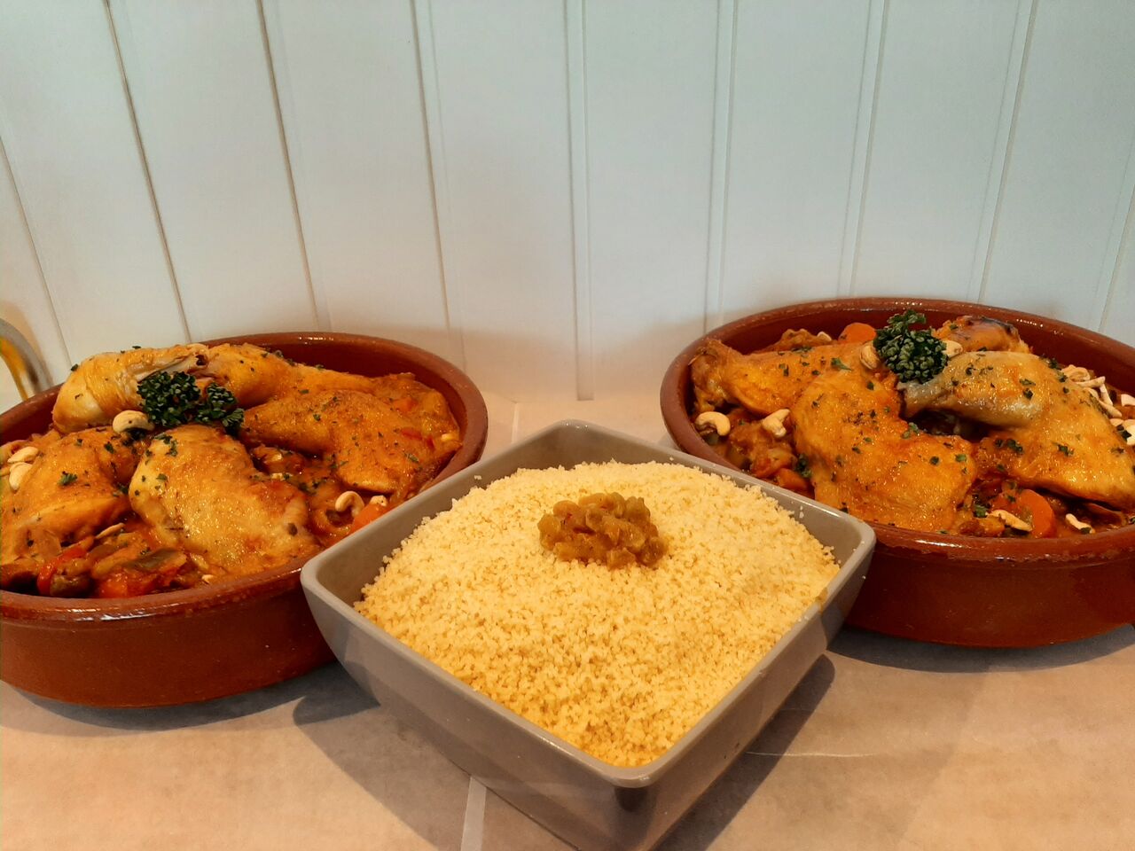 entre amis ou en famille une tajine