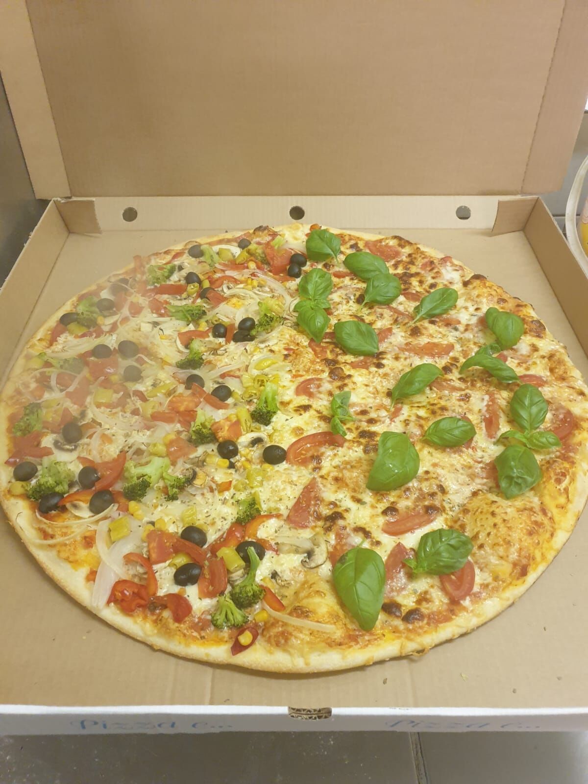Familienpizza 60cm Vegetaria/Margherita