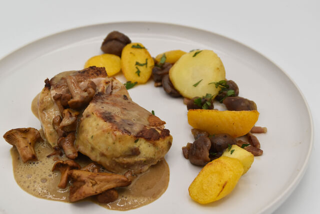 Tournedos de caille aux girolles
