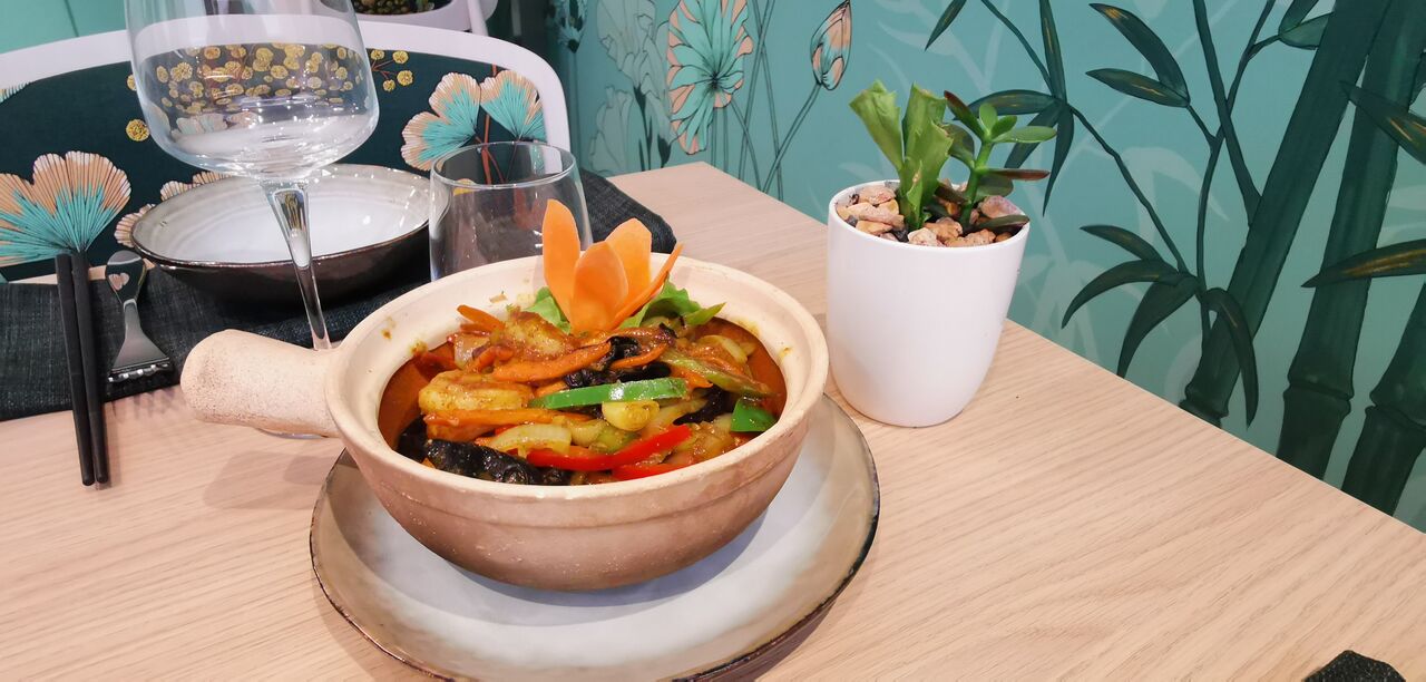 Marmite de crevettes curry coco du restaurant chinois Le Ginkgo à Vichy
