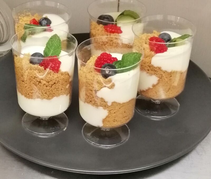 Tarta de queso con frutos rojos