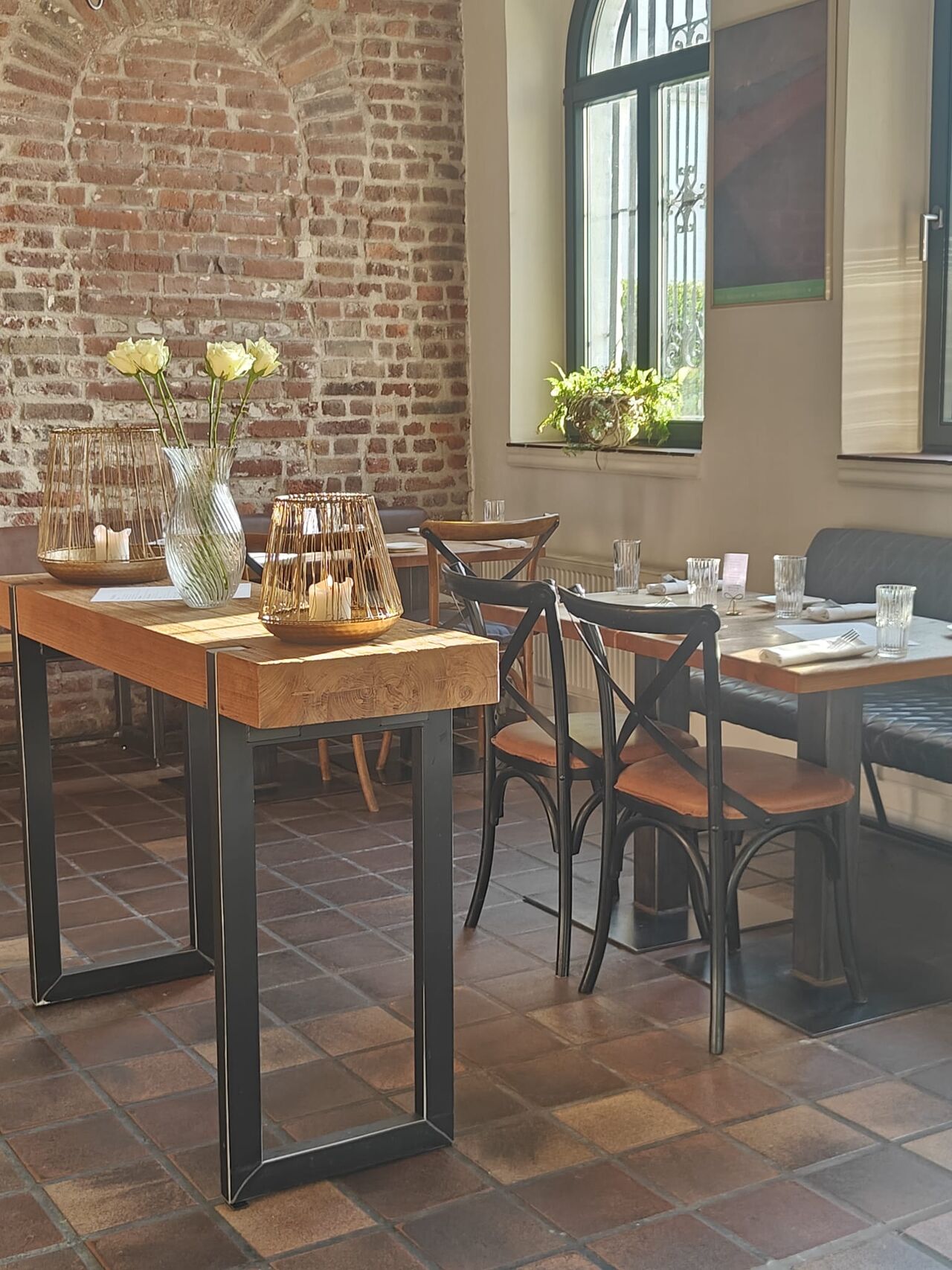 Geschlossene Gesellschaft