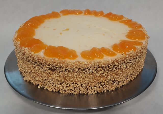 Mandarinen-Joghurt-Sahnecreme-Torte