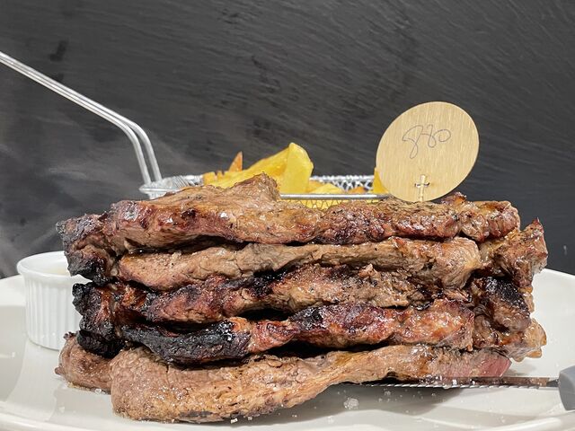 Le record du faux-filet 880g 