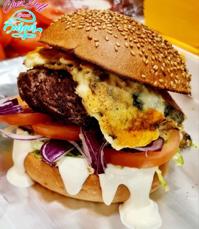 Roquefort burger
