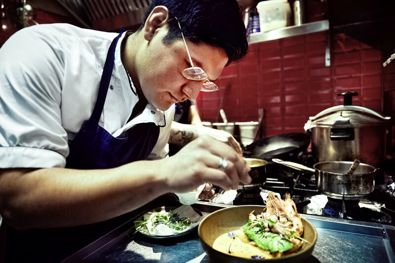 Preparation Cazuela De Mariscos 