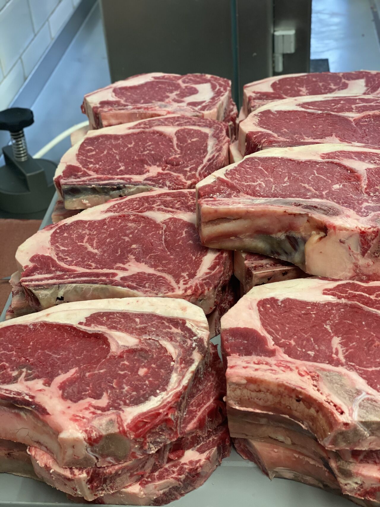 Stařený vysoký roštěnec