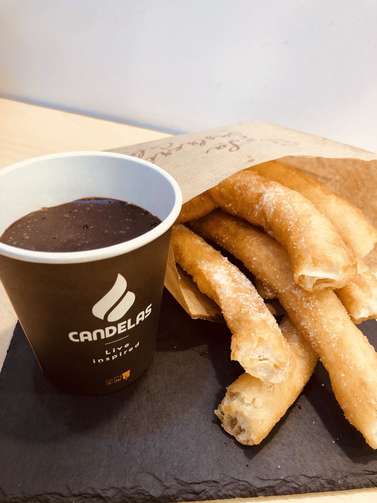 Churros con chocolate