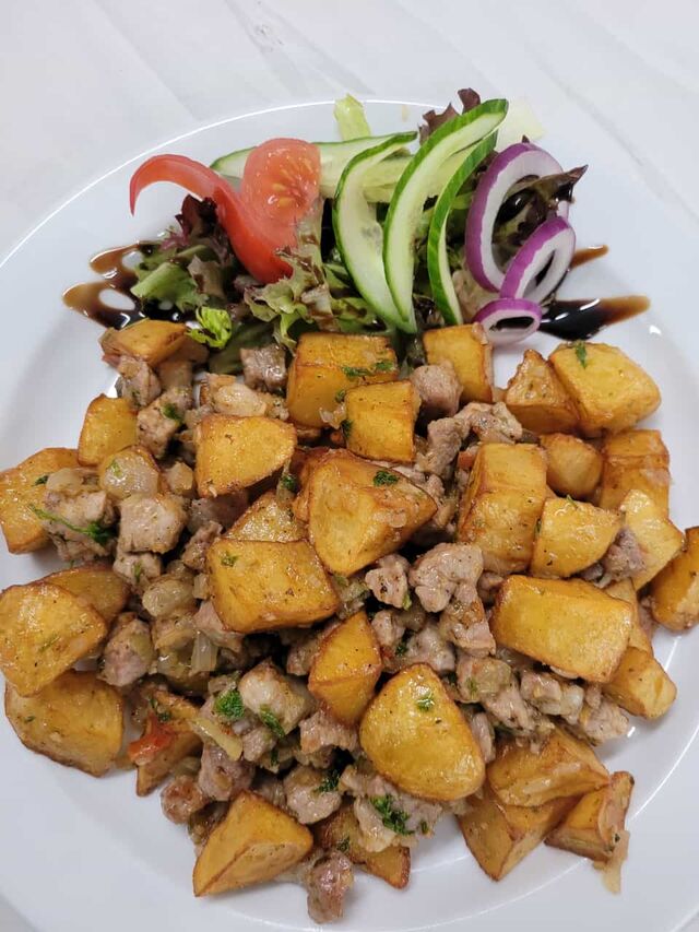 „Brassói“ (Kronstädter Geschnetzeltes)