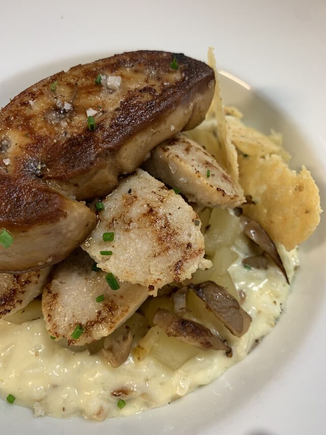 Le Risotto au Boudin Blanc, Foie Gras Poêlé, Champignons et Brunoise de Pommes
