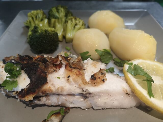 peixe-espada grelhado