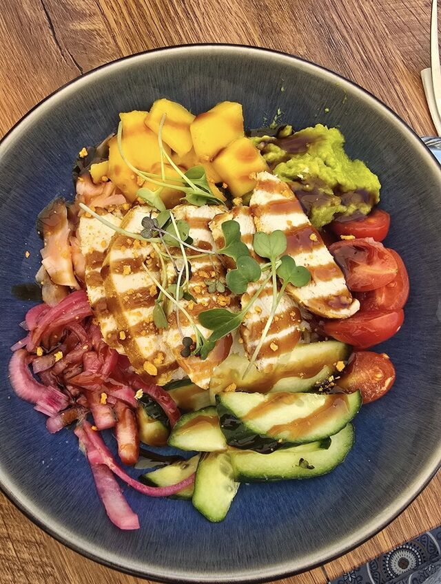 Poke pollo 