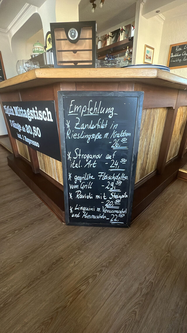 Unsere wochenkarte 27.08-01.09.24