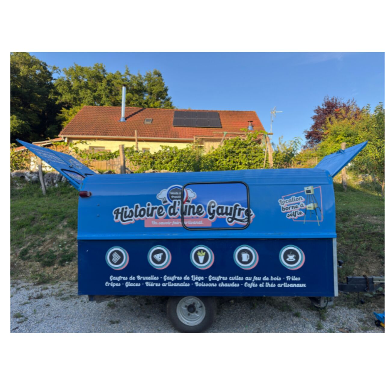 Remorque vintage pour transport gaufriers feu de bois