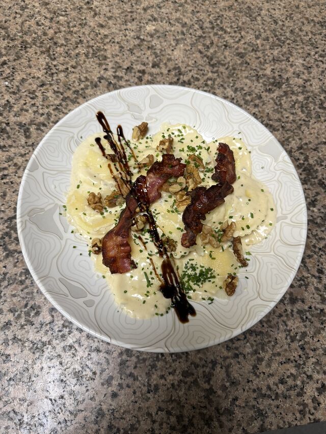 Pâtes farcies gorgonzola et noix