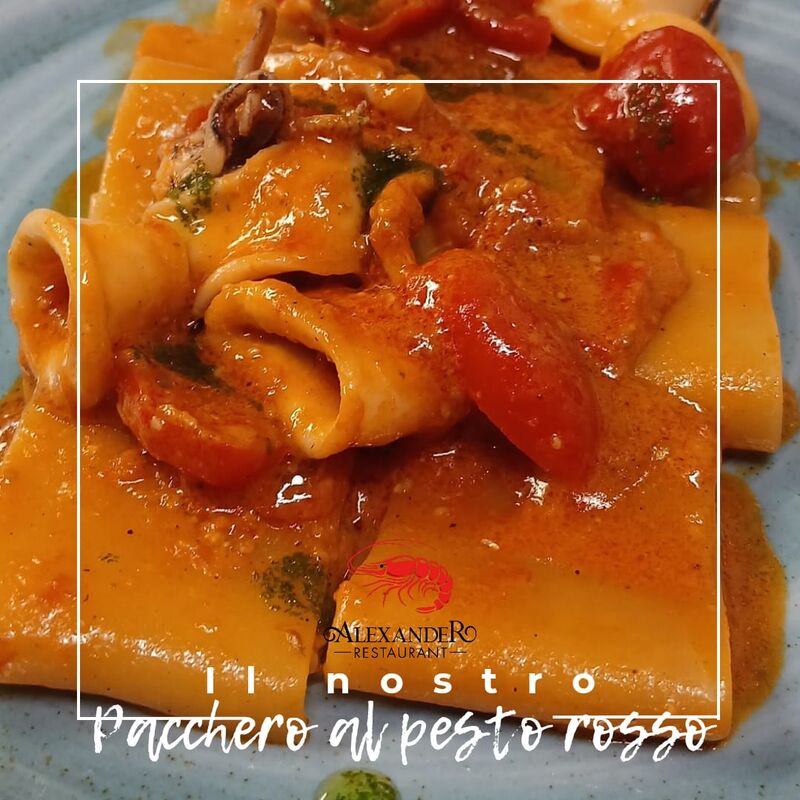 Pacchero al pesto rosso di Sicilia e calamari