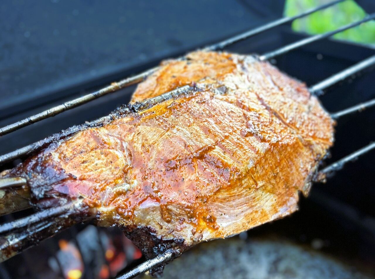 Vepřová kýta na grilu 