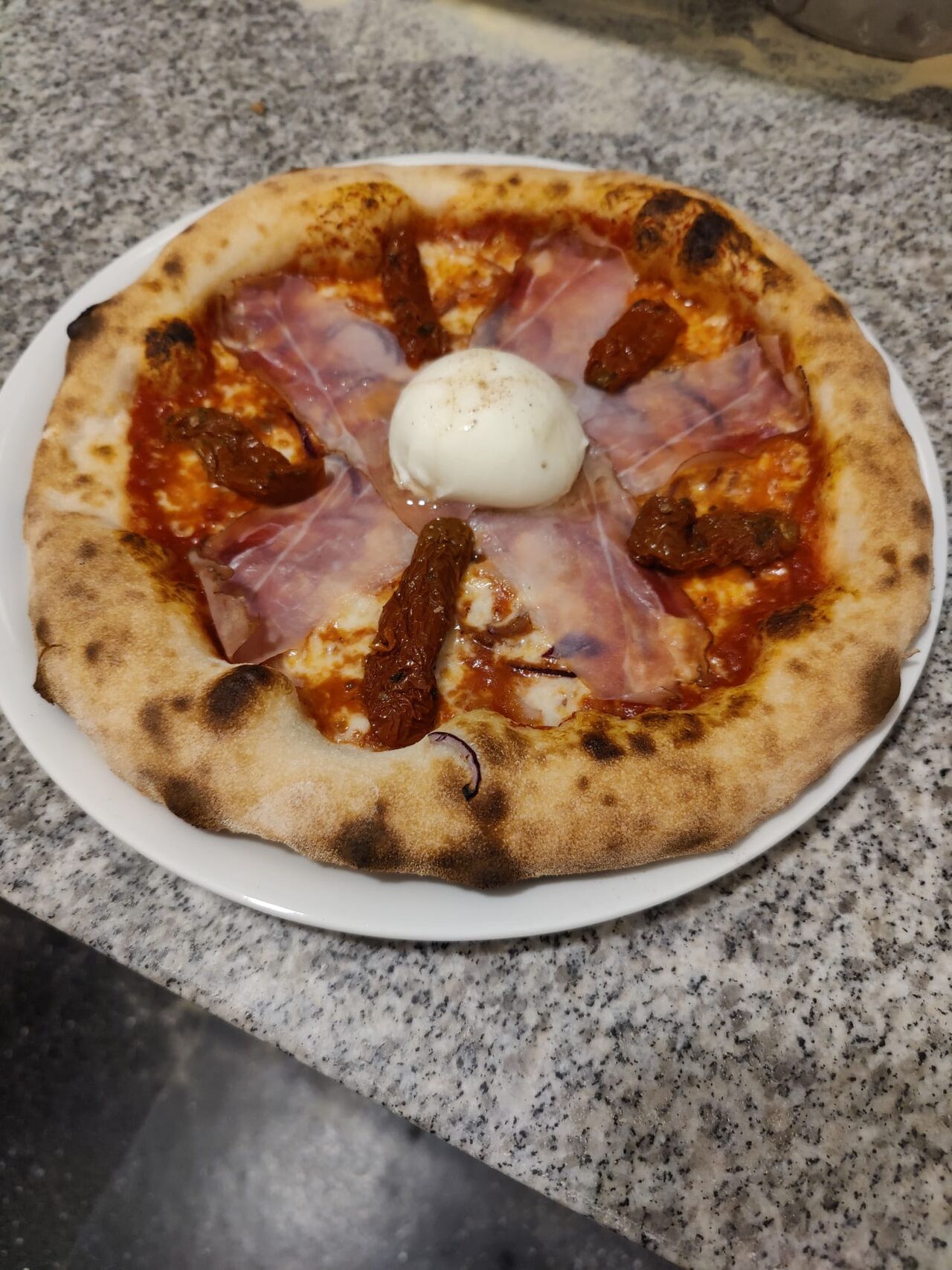 Pizza i quattro canti 